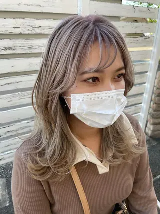 セミロング カラー コレットヘアー 田中アヤノのヘアスタイル