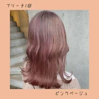 ミディアム カラー 澤崎 智代のヘアスタイル