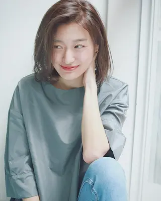ショート ホリウチ ユキエのヘアスタイル