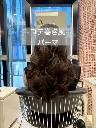 セミロング カラー パーマ 韓国っぽ透け感カラー マンツーマン🫧なおのヘアスタイル