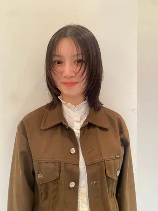 ミディアム Tomoka🐶🌟 似合わせカット✂︎のヘアスタイル
