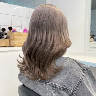 ミディアム カラー 【美髪矯正/絹髪】 🎀hinano🎀のヘアスタイル