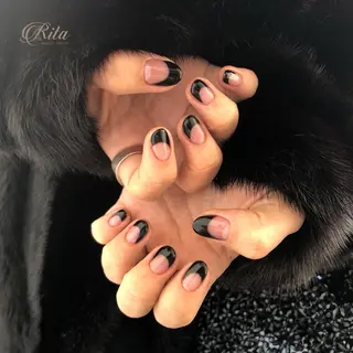 ネイル Rio 𓍼のネイルデザイン