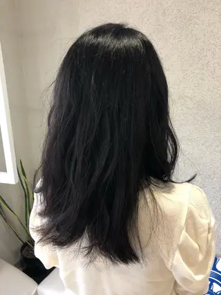 ロング カラー 阿部 美咲のヘアスタイル