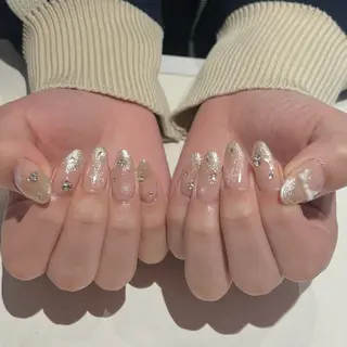 ネイル 高橋 麻里子のネイルデザイン