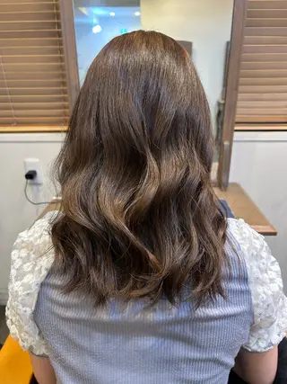 カラー SALOWIN 新宿三丁目me+所属・レイヤー/ボブ/ パーマ/HARUKAのヘアスタイル