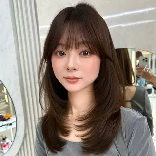 セミロング カラー 似合わせレイヤー/ 透明感カラーのヘアスタイル
