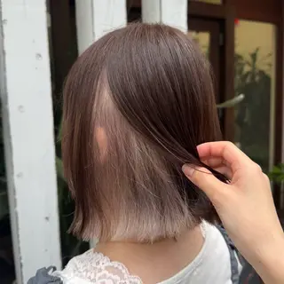 カラー 透明感/低ダメージ インナー🩵角田紗雪のヘアスタイル