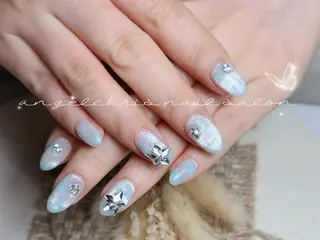 ネイル AngelChris ビューティーサロンのネイルデザイン