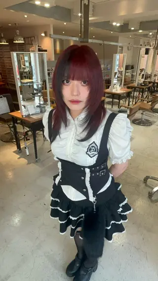 ミディアム カラー 元地雷系美容師🫶 RYUSEI🐈‍⬛のヘアスタイル
