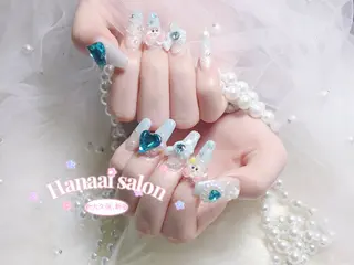 ミディアム Hanaai Salon新宿店のネイルデザイン