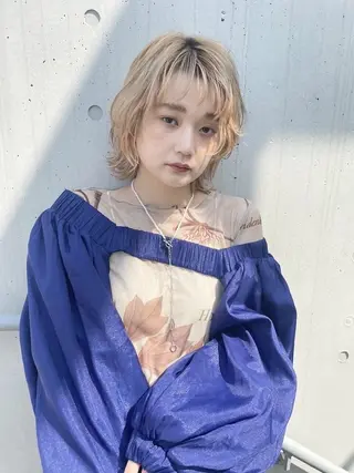 ミディアム カラー ❤️ショートカット ・顔周りカット❤️のヘアスタイル