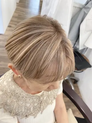 ショート カラー ハイライト⭐️上野 高広のヘアスタイル