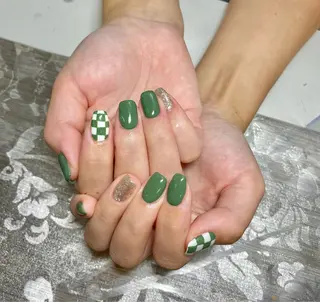 ネイル I-nailロング /ワンホン/キラキラのネイルデザイン