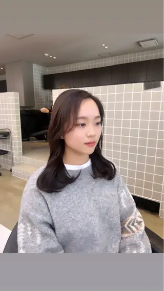 カラー 透明感ベージュ🤎 ナチュラルレイヤーのヘアスタイル