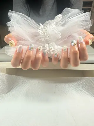 ミディアム カラー YING Nail🐶のネイルデザイン