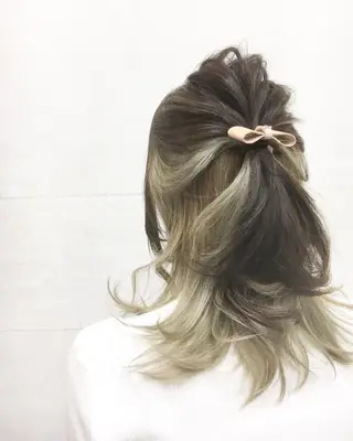 ミディアム カラー GLAD 萩原のヘアスタイル