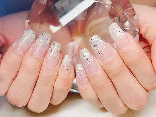 ネイル マツエク・マツパ アイブロウ Nail&eye Belire 新宿のネイルデザイン