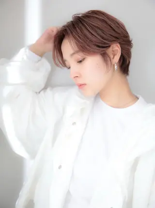 ショート カラー レイヤーカット✂️ 横浜No1♡下鳥翔子のヘアスタイル