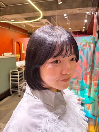 ショート カラー オリーブ🎶アッシュ グレージュちひろ🧸のヘアスタイル