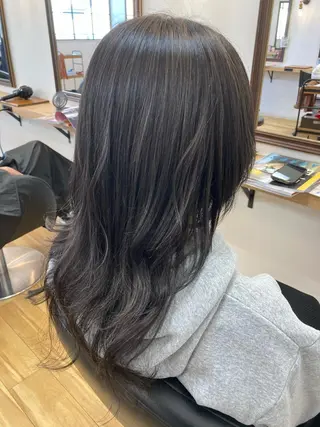 ロング カラー 大野 まゆのヘアスタイル