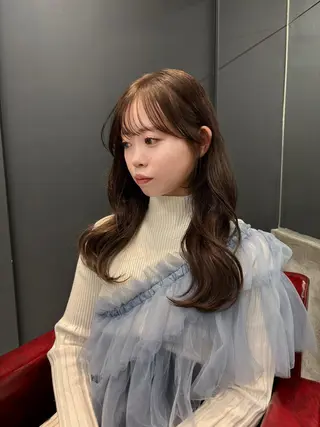 ロング カラー 細井 友貴のヘアスタイル