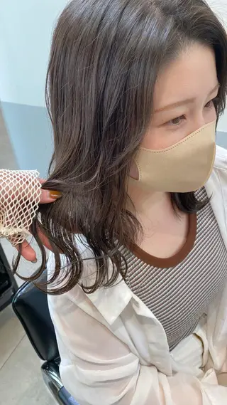ミディアム カラー Hatanaka Airiのヘアスタイル