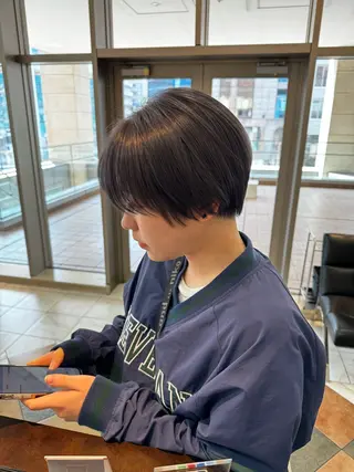 ショート ⭐️透け感カラー /齊藤容史⭐️のヘアスタイル