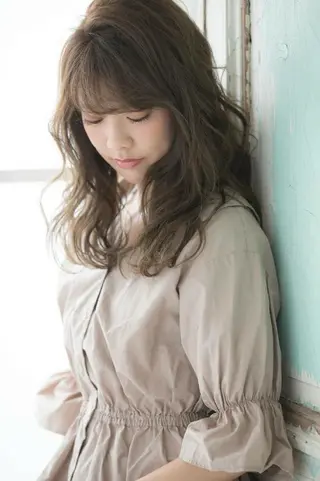 ロング 🇰🇷韓国風艶髪✨ 髪質改善 倉岡しおんのヘアスタイル