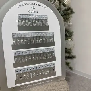 ネイル Rine 放出 (リネ)のネイルデザイン