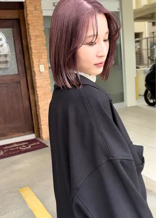 ショート カラー grand juteのヘアスタイル