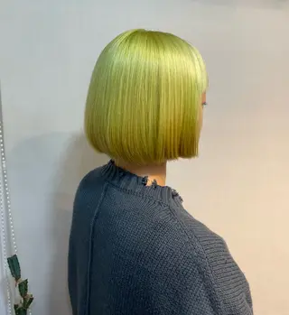 カラー 艶カラー/暖色カラー RENAのヘアスタイル