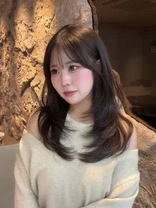 ロング MOMOHA/ 🍑レイヤーカットのヘアスタイル