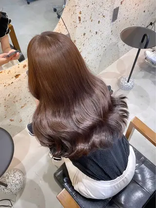 ロング カラー tim hinaのヘアスタイル