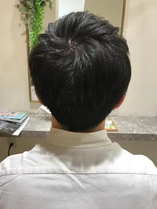 ショート メンズ 菅 由梨菜のヘアスタイル