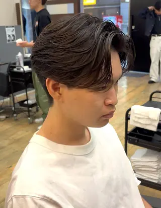 ショート メンズ 行方 晴貴のヘアスタイル