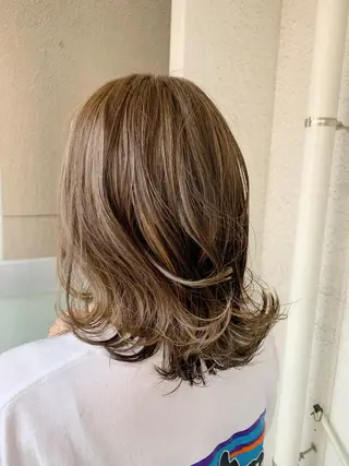 ミディアム カラー 古田 昂也のヘアスタイル