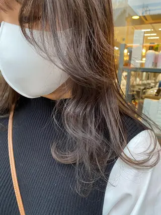 ミディアム カラー パーマ ヘアアレンジ メンズ キッズ ネイル mana 暖色カラーカットのヘアスタイル