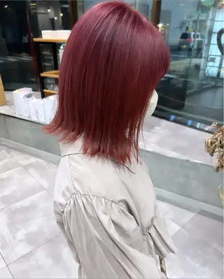 ミディアム カラー パーマ ヘアアレンジ ハイトーン特化🤍 浦住のヘアスタイル