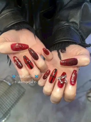 ネイル lili.nail y2k/長さ出しのネイルデザイン