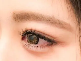 マツエク・マツパ Chipieee iLaの眉毛・アイブロウイメージ