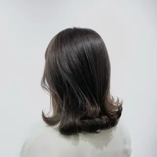 ミディアム カラー ヘアアレンジ キヨミ 韓国レイヤーカットのヘアスタイル