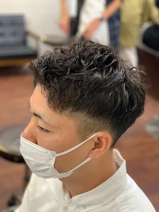 ショート パーマ メンズ クセを最大限に活かす メンズパーマ奈良大祐のヘアスタイル
