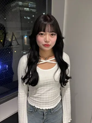 ロング カラー 穐田 航のヘアスタイル