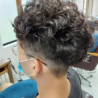 ショート メンズ パーマ ROSSO 春日部店のヘアスタイル