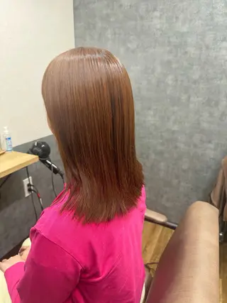 セミロング カラー reeed konnoのヘアスタイル