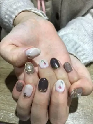 ネイル 八木 香澄のネイルデザイン