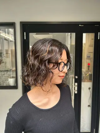 ミディアム 成瀬 葵のヘアスタイル