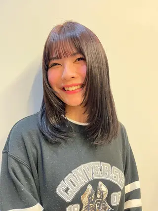 カラー 心美/ブリーチなし 透明感カラーのヘアスタイル
