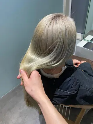 ロング カラー 美髪ストレート 川本雄己のヘアスタイル